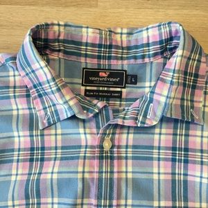 🐳 Vineyard Vines L/s button up men’s size Large.